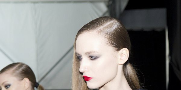 Monique Lhuillier Fall/Winter 2015-16 Backstage