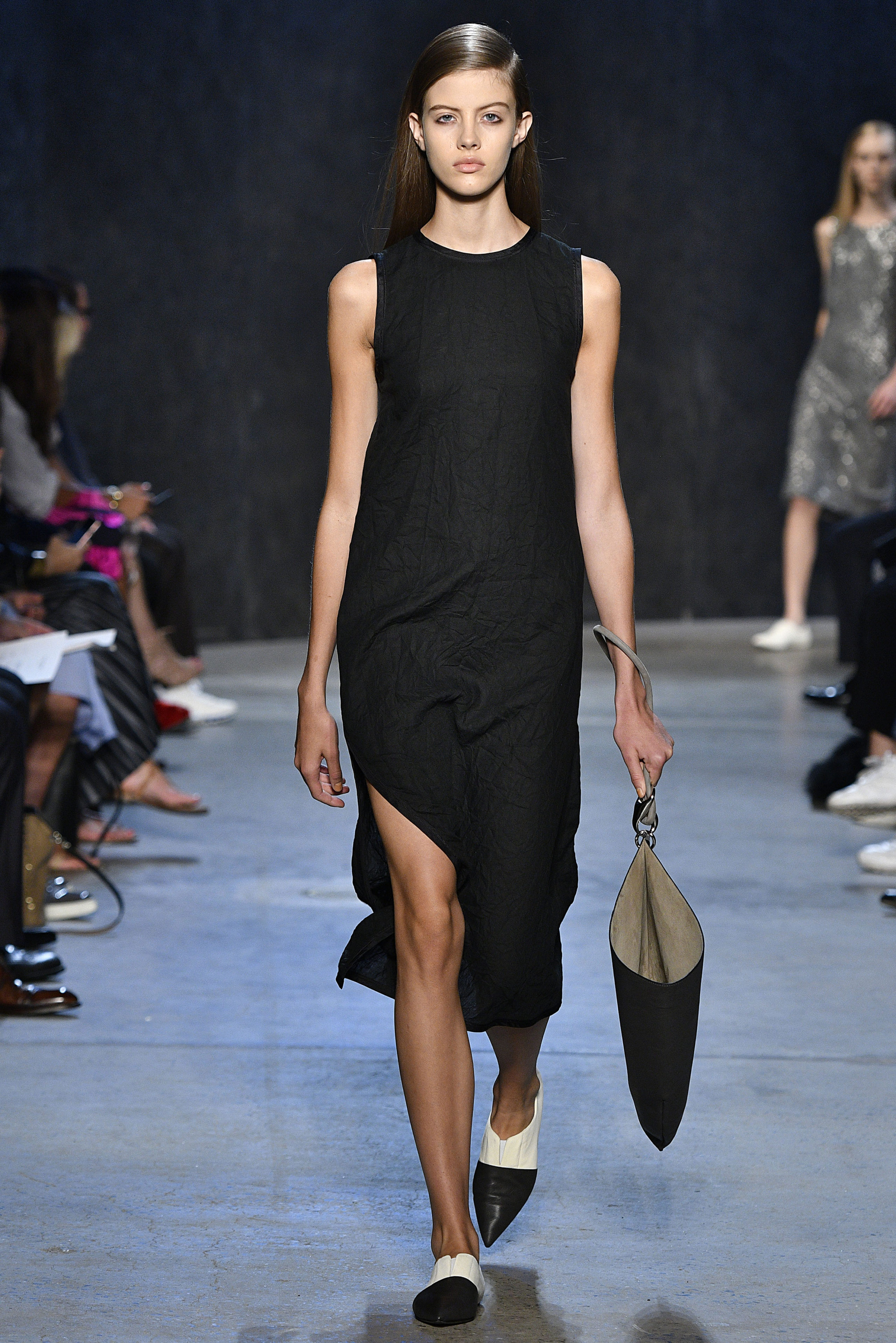 NARCISO RODRIGUEZ NYFW SS17 – fashiontv.com